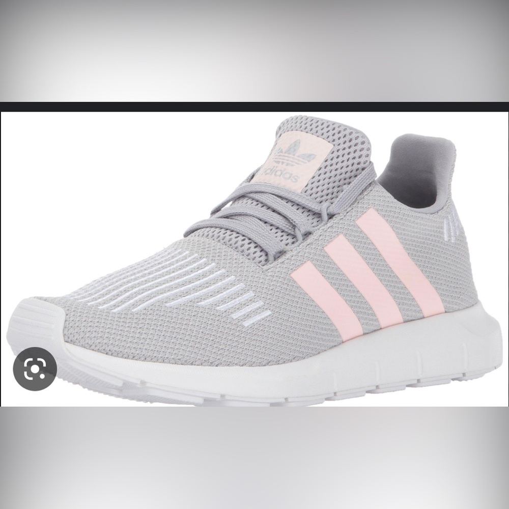 Adidas originals Swift run. Grey and pink.